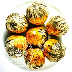 Marigold & Peach Blossom, Blooming Tea, Flowering Teas - bile de ceai verde înfloritor cu aromă de piersică