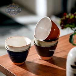 Go Shiki Yunomi – Set 5 Cupe Japoneze din Ceramică Artizanală, Cutie de Lemn, 9,4 cm