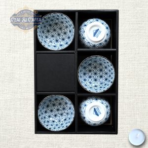Sachiko – Set 5 Cupe Japoneze din Porțelan Fin cu Model Asanoha, 8,9 cm