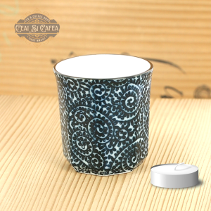Tako Indigo Guinomi – Cupă Japoneză din Porțelan Artizanal cu Decor Indigo Inspirat de Ocean 